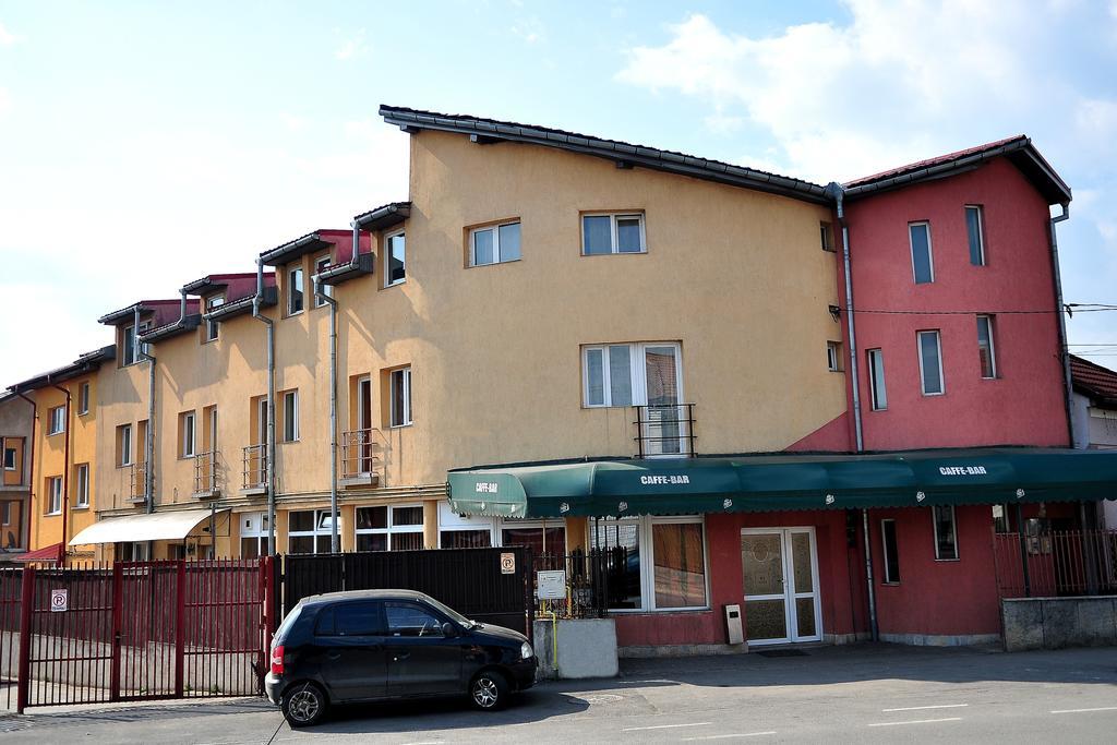 Hôtel Casa Otilia à Cluj-Napoca Extérieur photo